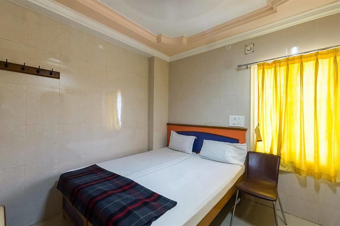 Kvr Deluxe Residency Villa Tirupati Kültér fotó